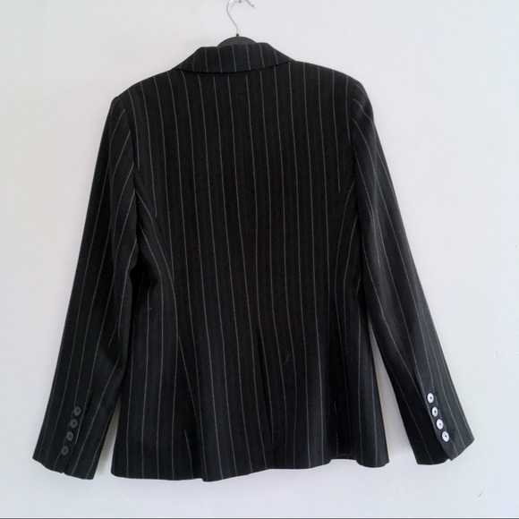 Norma Kamali · Black Pinstripe Blazer - EUC - Picture 2 of 8